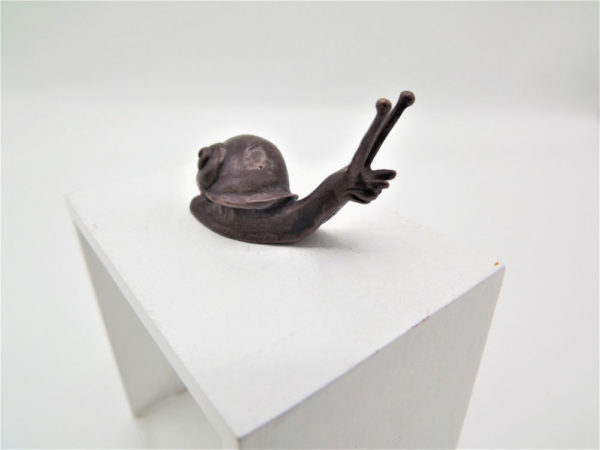 Small Snail bronze sculpture